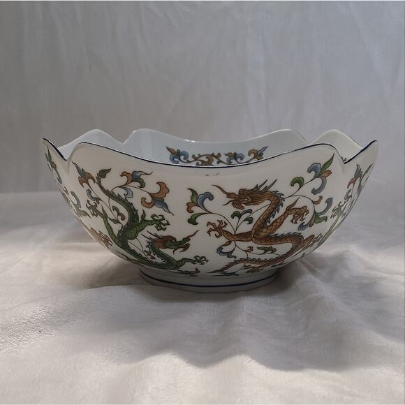 Vintage Asian Dragon Porcelain Bowl